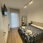 Flad House - * Bari