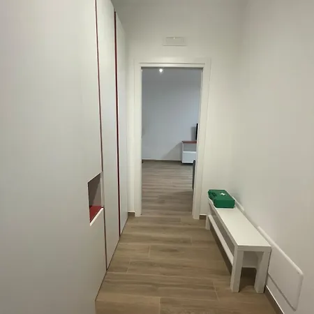 Flad House - * Μπάρι