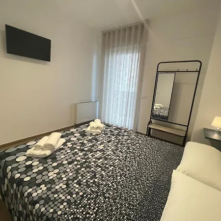 Flad House - Apartment Bari